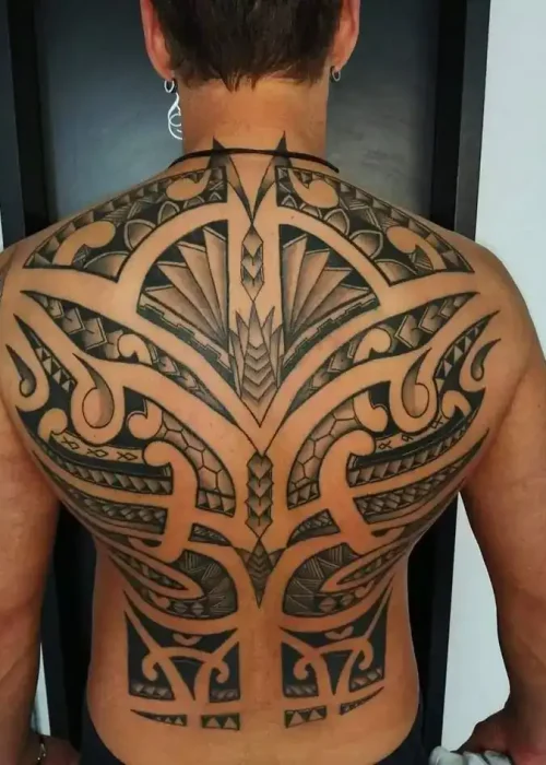 Maori Tattoos: Die Bedeutungsvolle Tradition der Moko-Kunst
